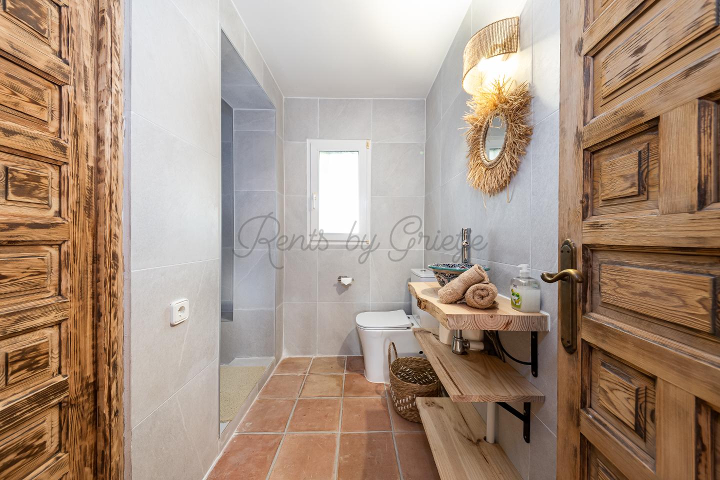 Badkamer 1a Villa Tutti sur Mer